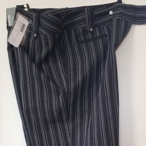 CHICOS BLACK  WHITE STRIPES VERTICAL